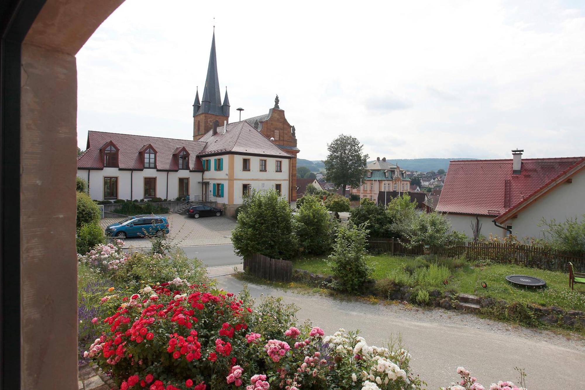 Gemuetliches Mit Galerie Im Apartment Litzendorf